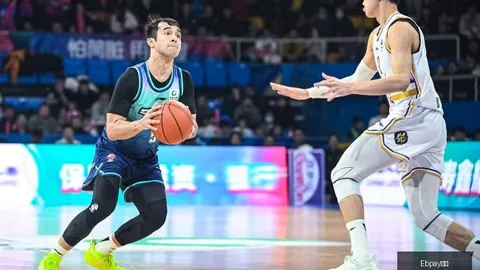 2026最新皇家马德里3-0大胜巴拉多利德，弗洛伦蒂诺总裁与罗纳尔多亲密合影曝光